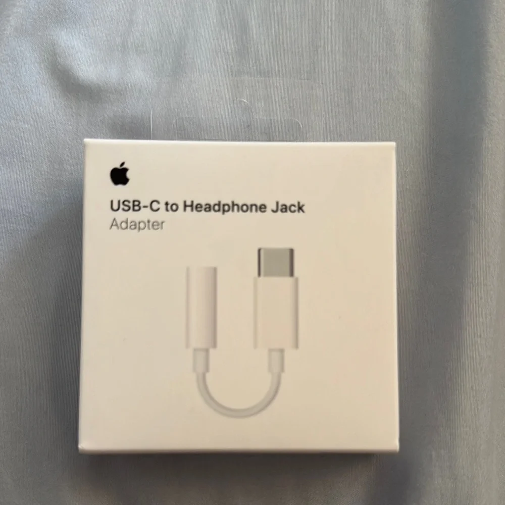 Apple White Adapters for Cell Phones